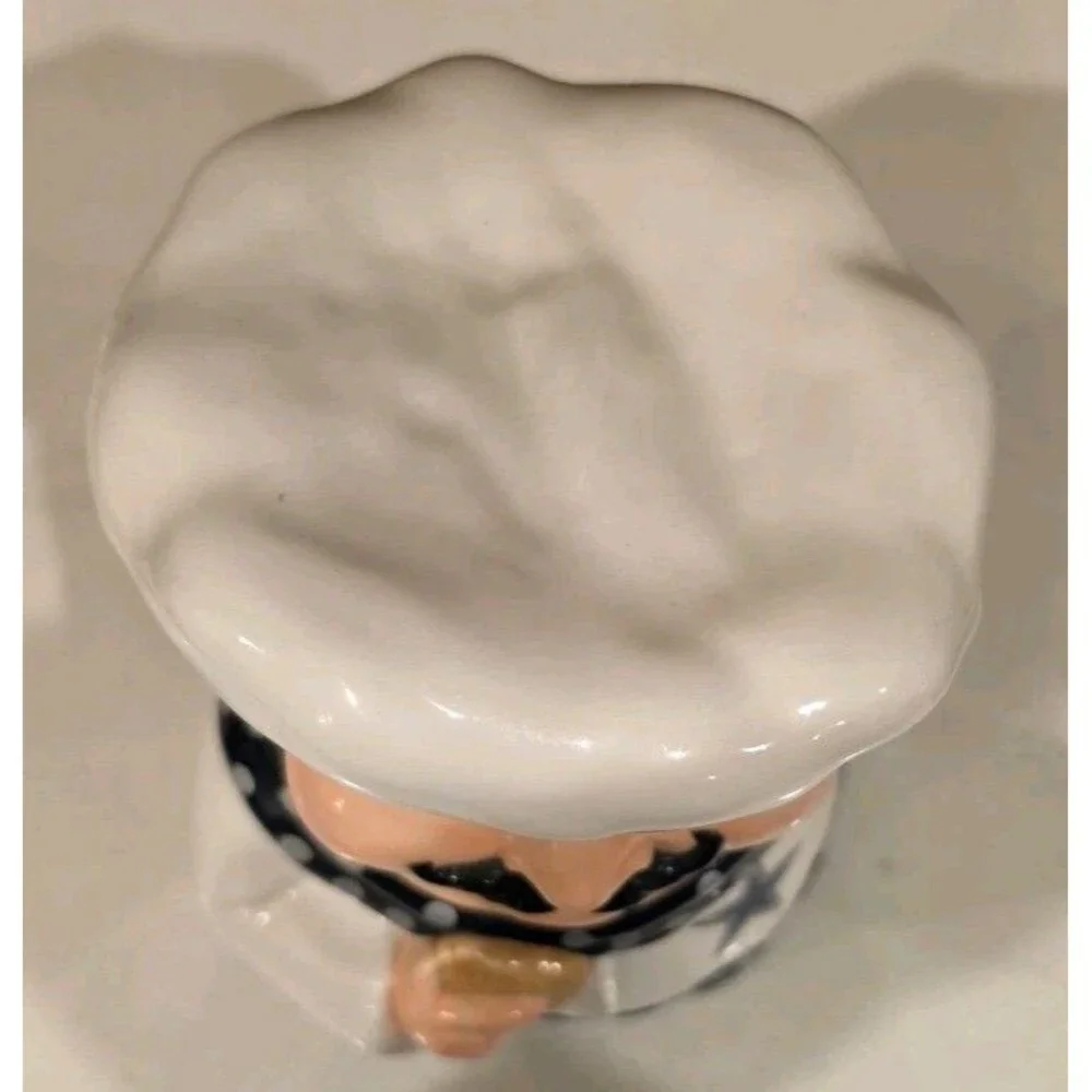 Dallas Cowboy's Traditional Ceramic Chef Cookie Jar